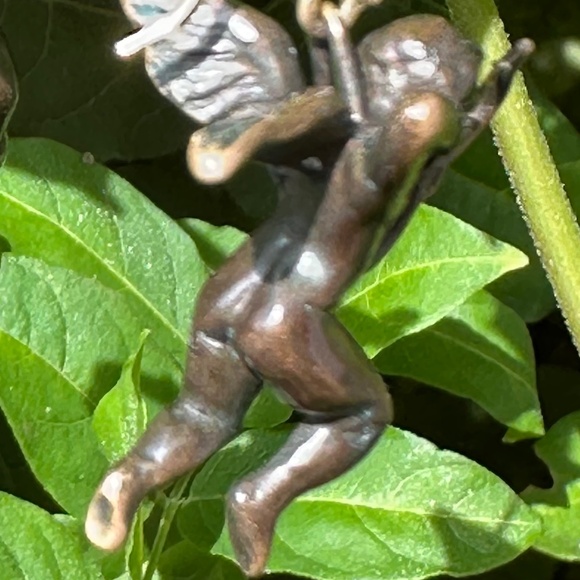 Gabriella Kiss Arching Angels Earrings - Picture 14 of 16